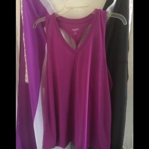 NWT Old Navy Go Active Workout Tank